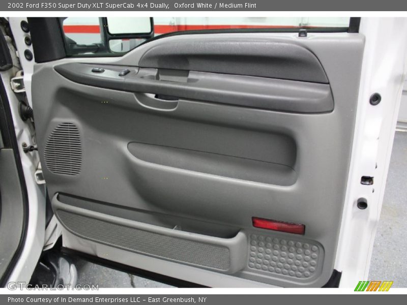 Oxford White / Medium Flint 2002 Ford F350 Super Duty XLT SuperCab 4x4 Dually