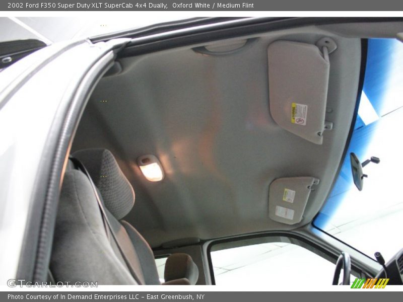 Oxford White / Medium Flint 2002 Ford F350 Super Duty XLT SuperCab 4x4 Dually