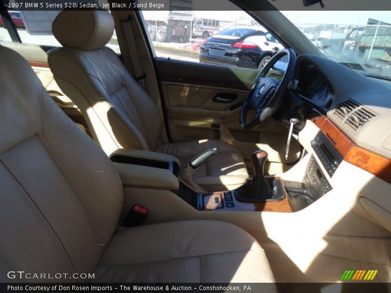 Jet Black / Sand Beige 1997 BMW 5 Series 528i Sedan