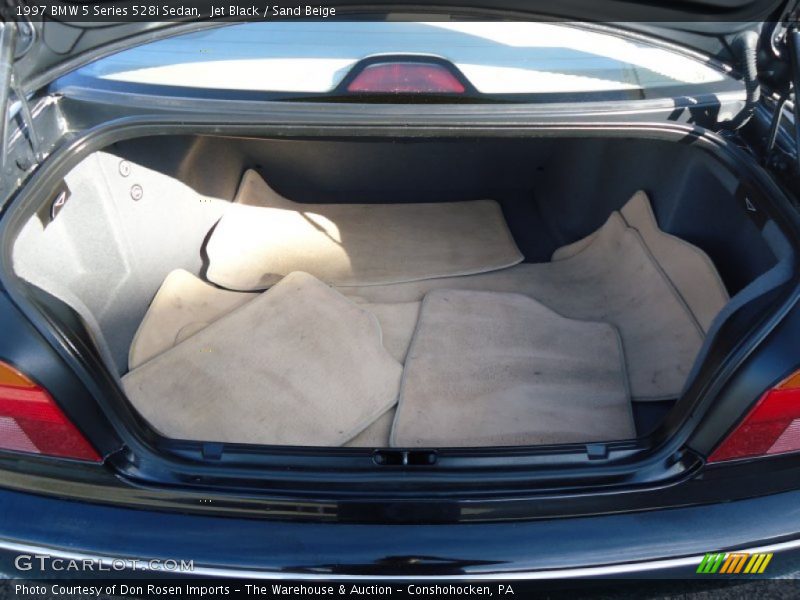 Jet Black / Sand Beige 1997 BMW 5 Series 528i Sedan