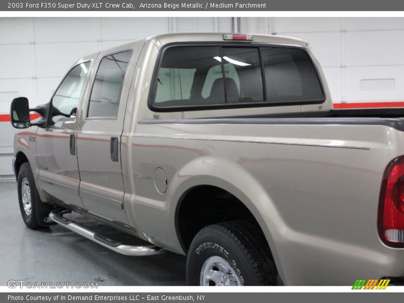 Arizona Beige Metallic / Medium Parchment 2003 Ford F350 Super Duty XLT Crew Cab