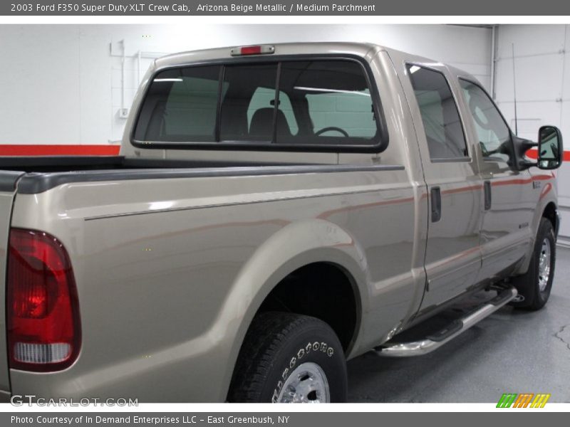 Arizona Beige Metallic / Medium Parchment 2003 Ford F350 Super Duty XLT Crew Cab