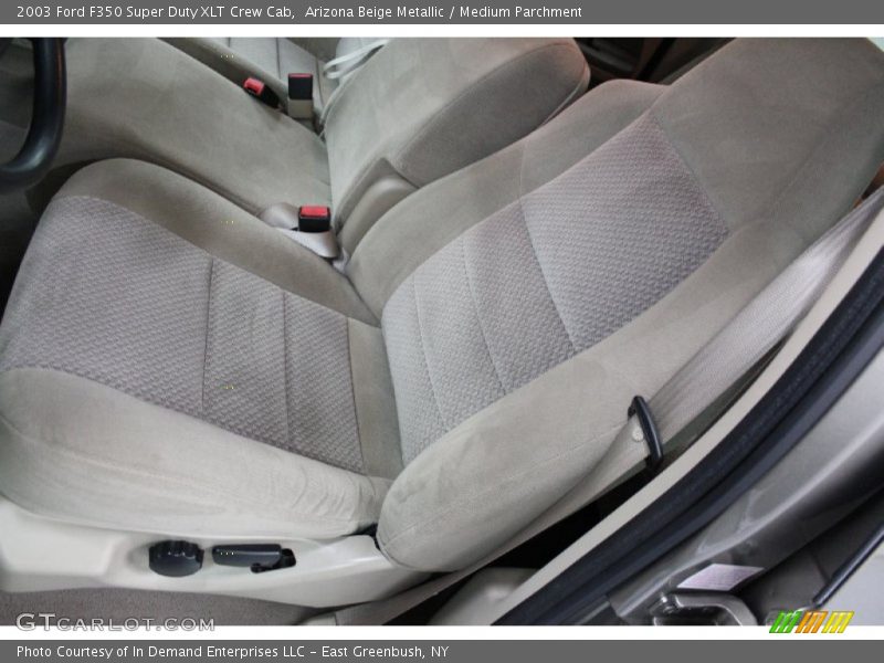 Arizona Beige Metallic / Medium Parchment 2003 Ford F350 Super Duty XLT Crew Cab