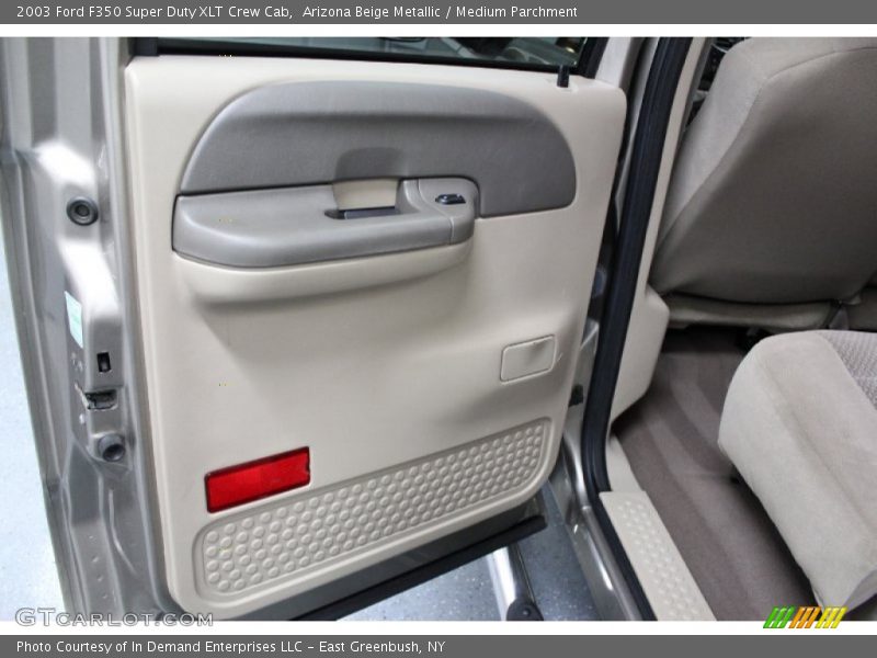 Arizona Beige Metallic / Medium Parchment 2003 Ford F350 Super Duty XLT Crew Cab