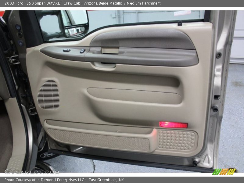 Arizona Beige Metallic / Medium Parchment 2003 Ford F350 Super Duty XLT Crew Cab