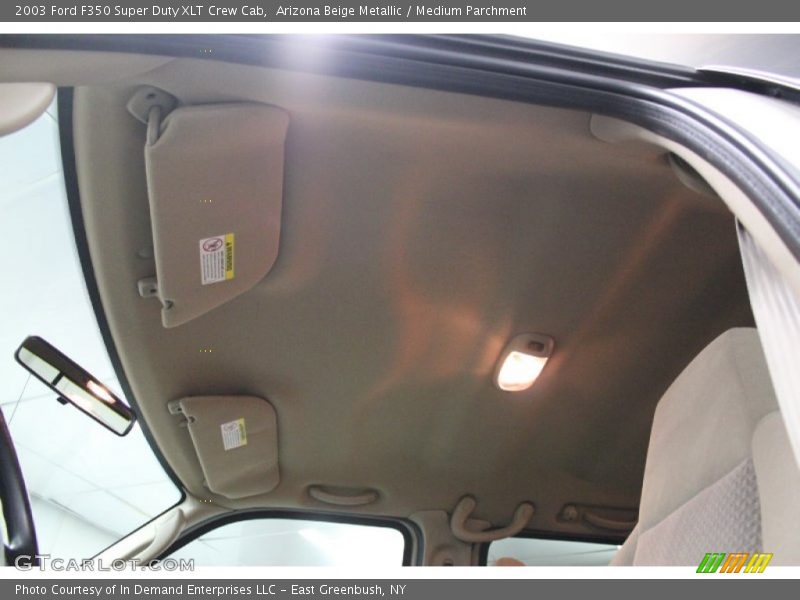 Arizona Beige Metallic / Medium Parchment 2003 Ford F350 Super Duty XLT Crew Cab