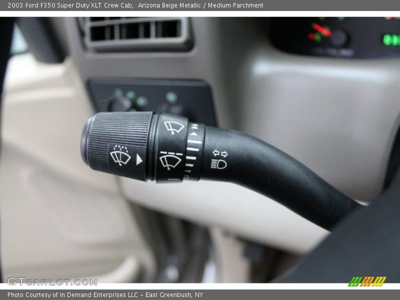 Arizona Beige Metallic / Medium Parchment 2003 Ford F350 Super Duty XLT Crew Cab