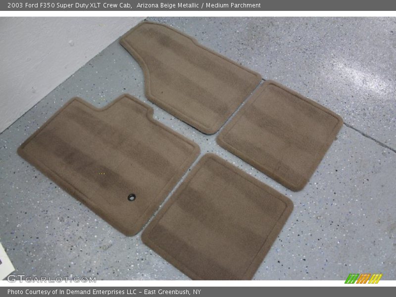 Arizona Beige Metallic / Medium Parchment 2003 Ford F350 Super Duty XLT Crew Cab