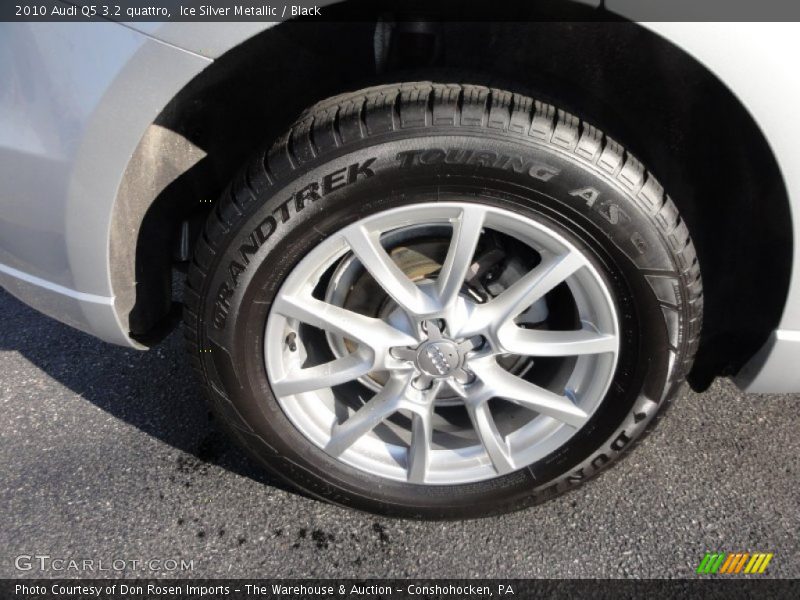Ice Silver Metallic / Black 2010 Audi Q5 3.2 quattro