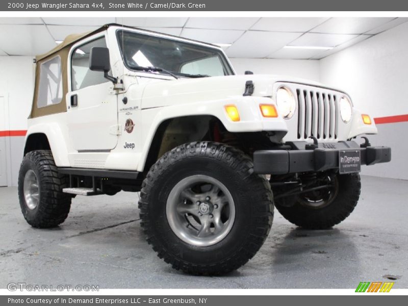 Stone White / Camel/Dark Green 2000 Jeep Wrangler Sahara 4x4