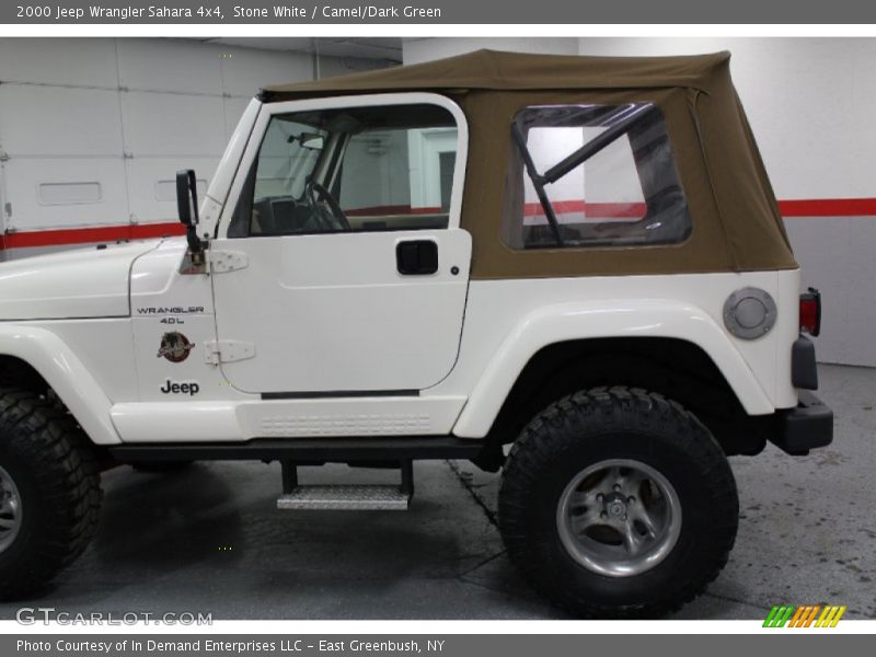 Stone White / Camel/Dark Green 2000 Jeep Wrangler Sahara 4x4