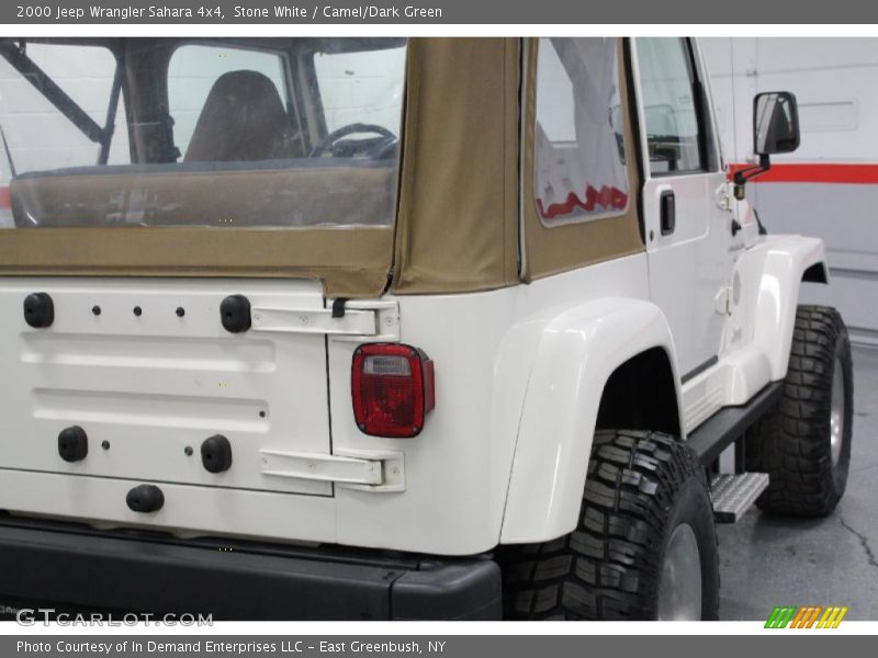 Stone White / Camel/Dark Green 2000 Jeep Wrangler Sahara 4x4