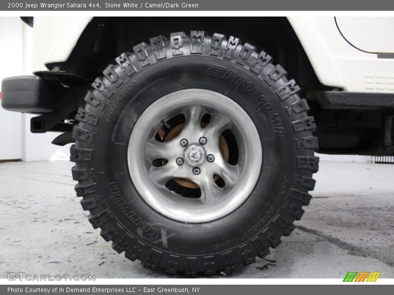 Custom Wheels of 2000 Wrangler Sahara 4x4