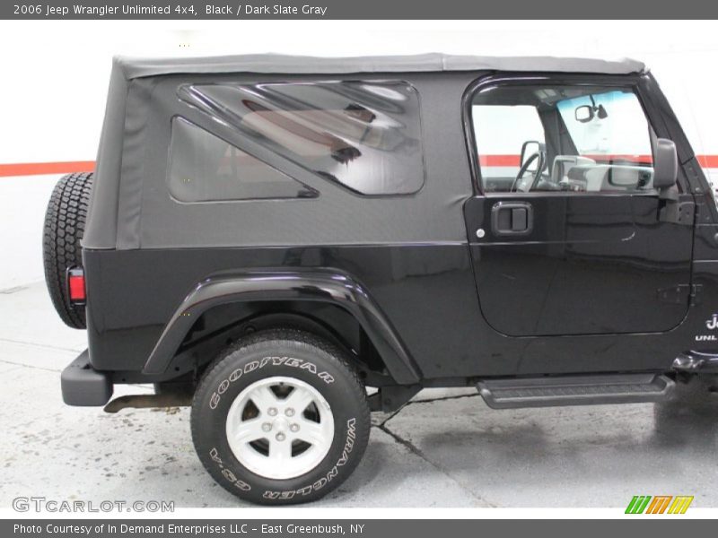 Black / Dark Slate Gray 2006 Jeep Wrangler Unlimited 4x4