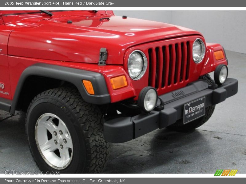 Flame Red / Dark Slate Gray 2005 Jeep Wrangler Sport 4x4