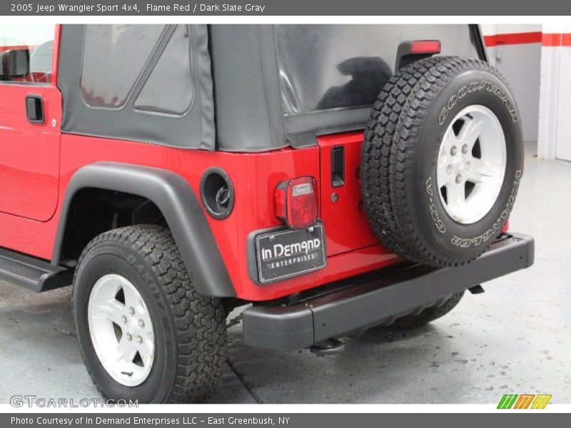Flame Red / Dark Slate Gray 2005 Jeep Wrangler Sport 4x4