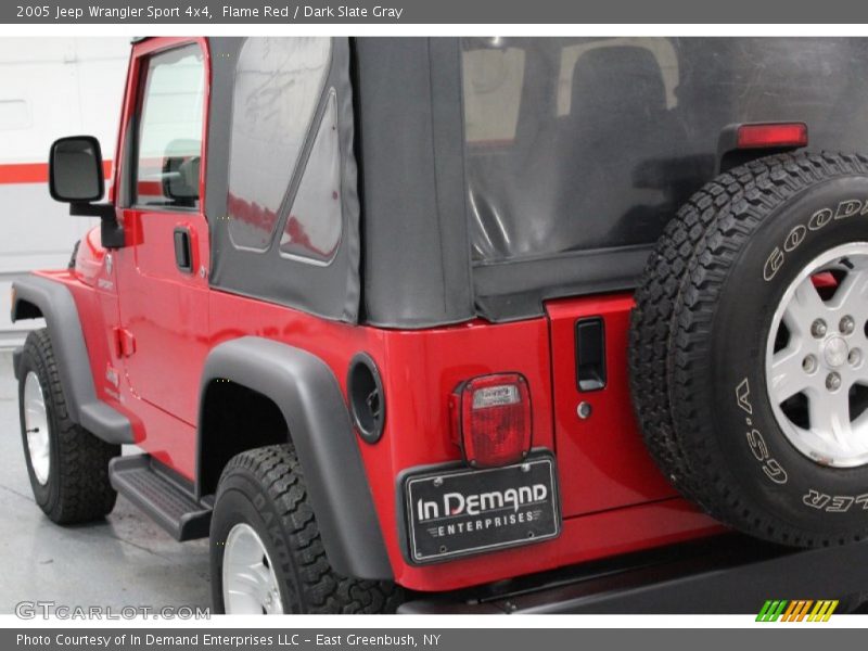 Flame Red / Dark Slate Gray 2005 Jeep Wrangler Sport 4x4