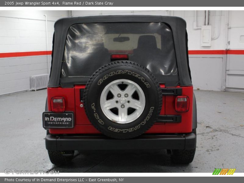 Flame Red / Dark Slate Gray 2005 Jeep Wrangler Sport 4x4