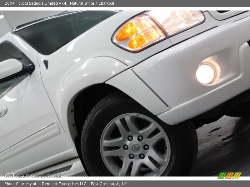 Natural White / Charcoal 2004 Toyota Sequoia Limited 4x4