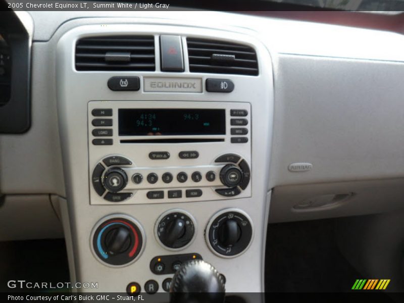 Summit White / Light Gray 2005 Chevrolet Equinox LT
