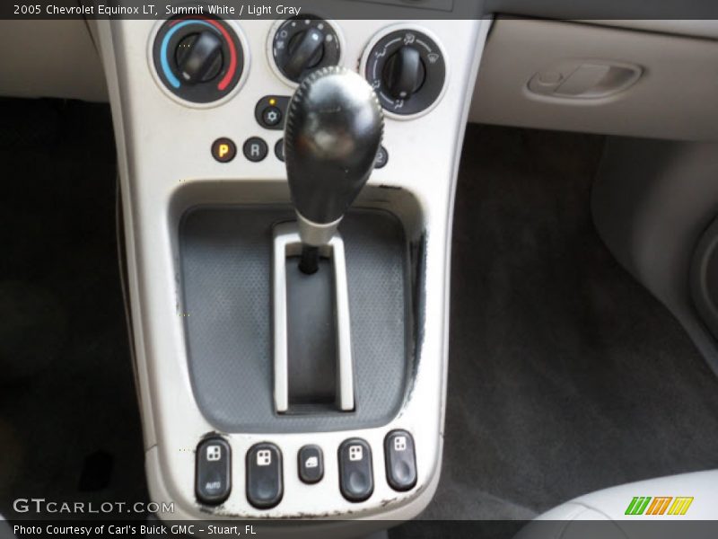 Summit White / Light Gray 2005 Chevrolet Equinox LT
