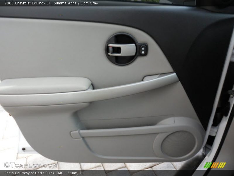 Summit White / Light Gray 2005 Chevrolet Equinox LT