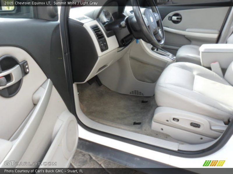 Summit White / Light Gray 2005 Chevrolet Equinox LT