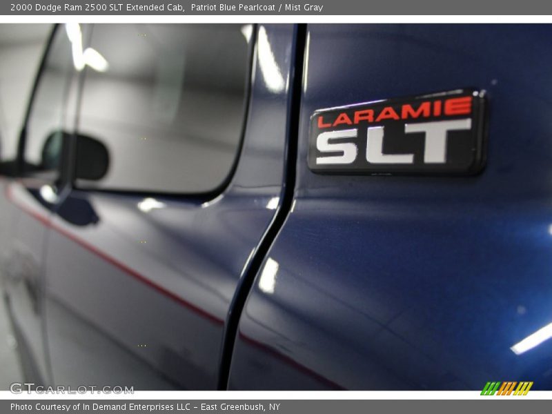  2000 Ram 2500 SLT Extended Cab Logo