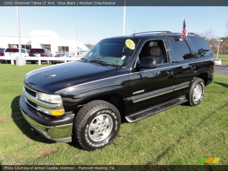Onyx Black / Medium Gray/Neutral 2002 Chevrolet Tahoe LT 4x4