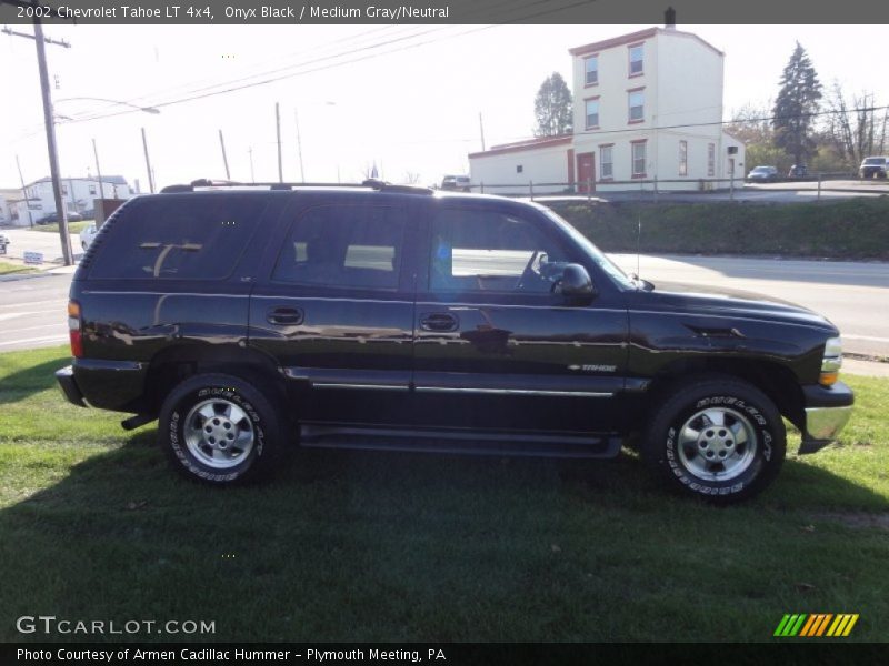 Onyx Black / Medium Gray/Neutral 2002 Chevrolet Tahoe LT 4x4