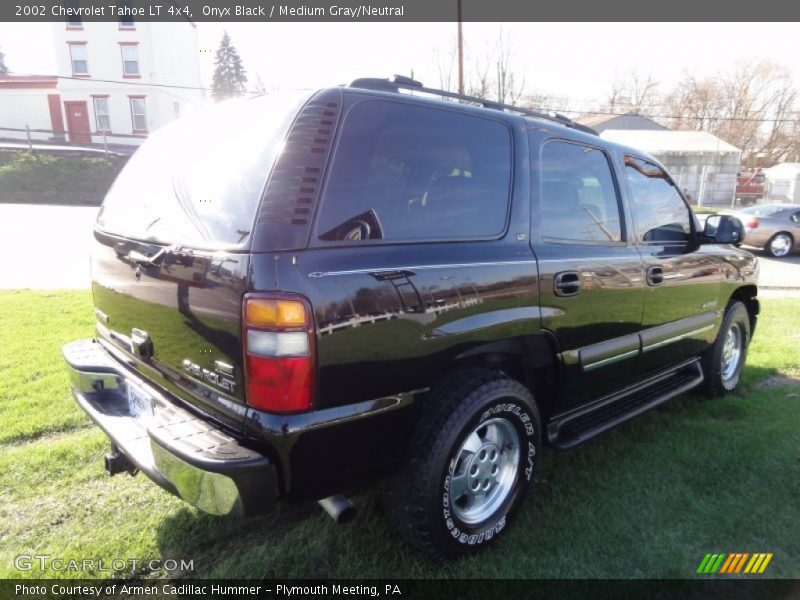 Onyx Black / Medium Gray/Neutral 2002 Chevrolet Tahoe LT 4x4