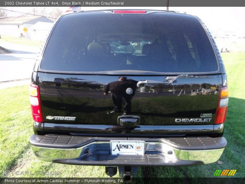 Onyx Black / Medium Gray/Neutral 2002 Chevrolet Tahoe LT 4x4