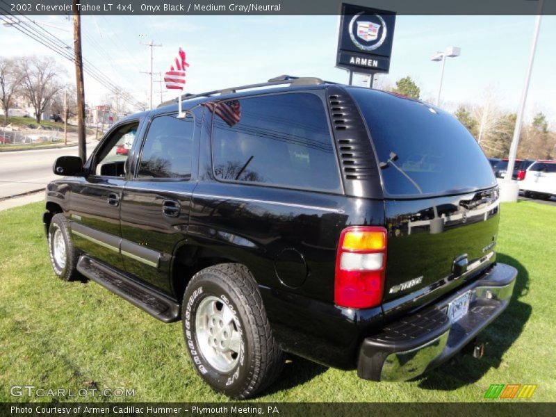 Onyx Black / Medium Gray/Neutral 2002 Chevrolet Tahoe LT 4x4