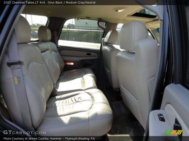 Onyx Black / Medium Gray/Neutral 2002 Chevrolet Tahoe LT 4x4