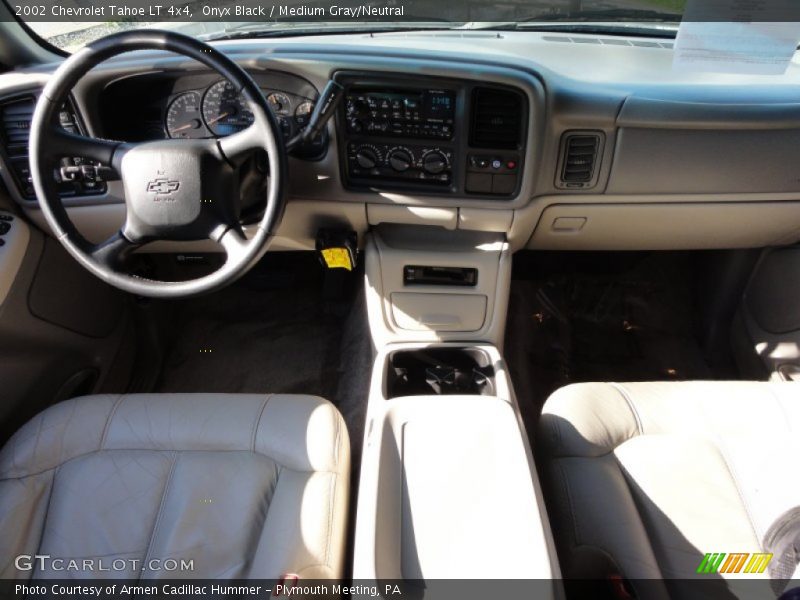 Onyx Black / Medium Gray/Neutral 2002 Chevrolet Tahoe LT 4x4