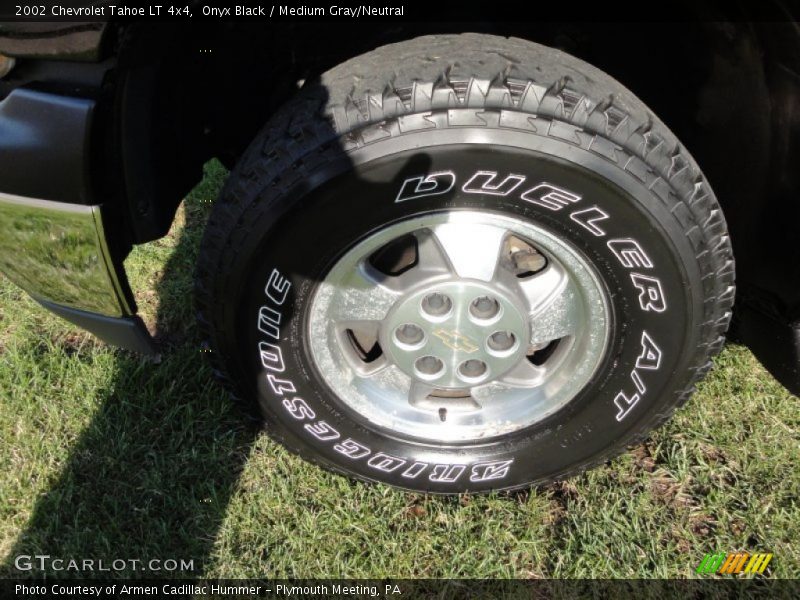 Onyx Black / Medium Gray/Neutral 2002 Chevrolet Tahoe LT 4x4