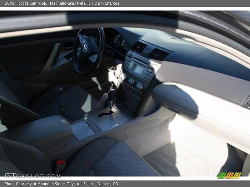 Magnetic Gray Metallic / Dark Charcoal 2008 Toyota Camry SE