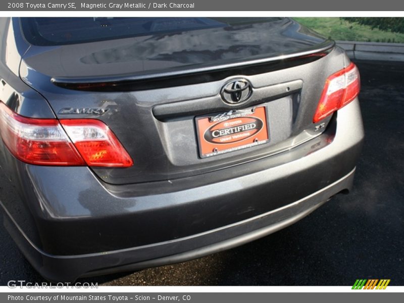 Magnetic Gray Metallic / Dark Charcoal 2008 Toyota Camry SE