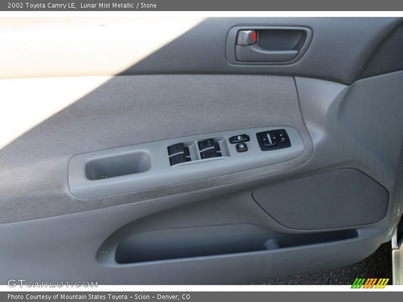 Lunar Mist Metallic / Stone 2002 Toyota Camry LE