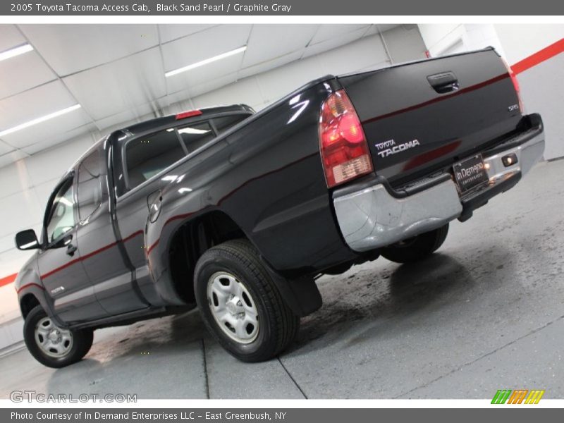 Black Sand Pearl / Graphite Gray 2005 Toyota Tacoma Access Cab