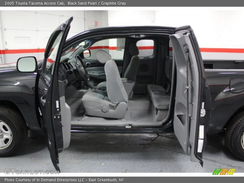 Black Sand Pearl / Graphite Gray 2005 Toyota Tacoma Access Cab