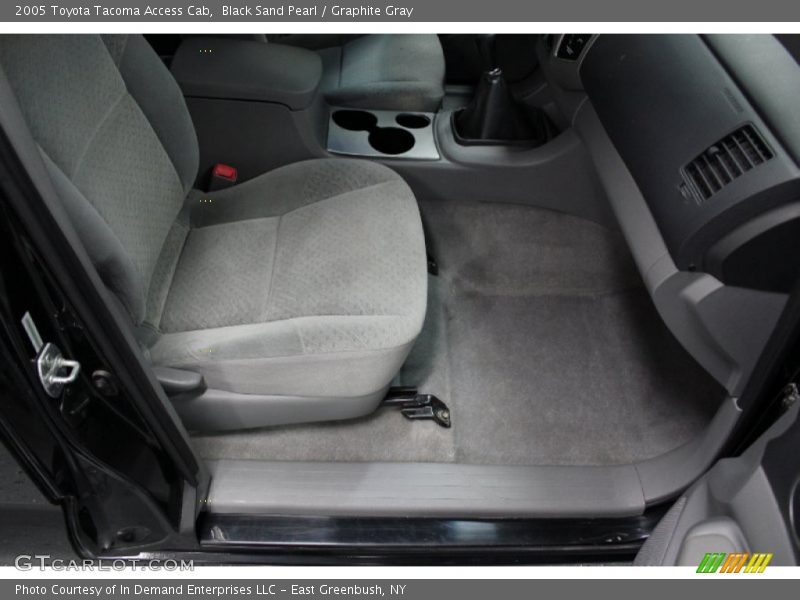 Black Sand Pearl / Graphite Gray 2005 Toyota Tacoma Access Cab
