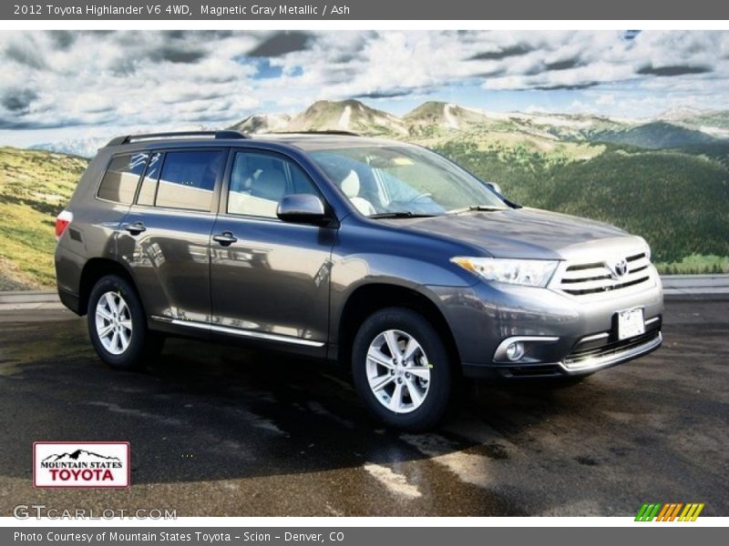 Magnetic Gray Metallic / Ash 2012 Toyota Highlander V6 4WD
