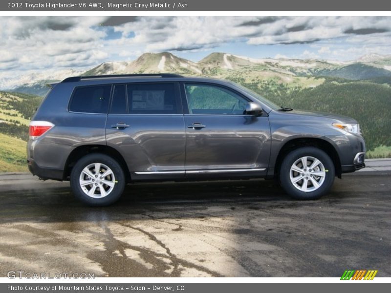 Magnetic Gray Metallic / Ash 2012 Toyota Highlander V6 4WD