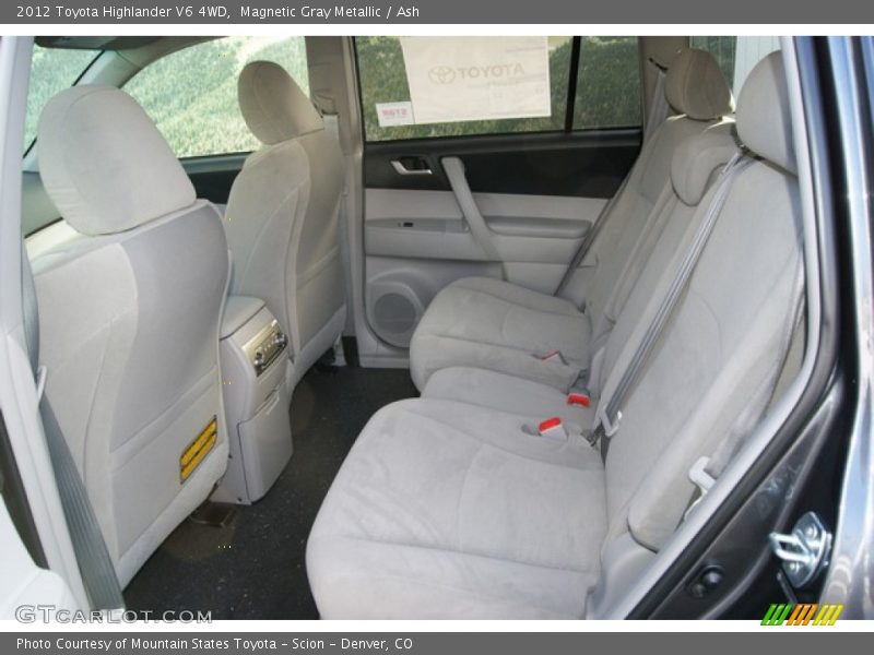 Magnetic Gray Metallic / Ash 2012 Toyota Highlander V6 4WD