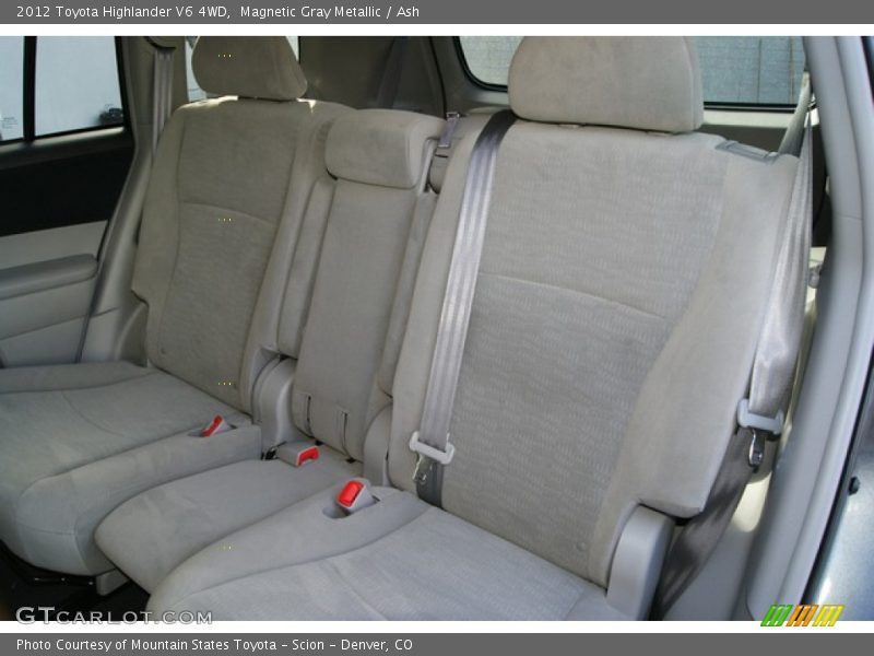 Magnetic Gray Metallic / Ash 2012 Toyota Highlander V6 4WD