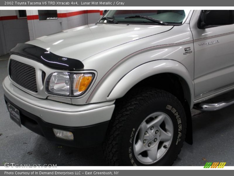Lunar Mist Metallic / Gray 2002 Toyota Tacoma V6 TRD Xtracab 4x4