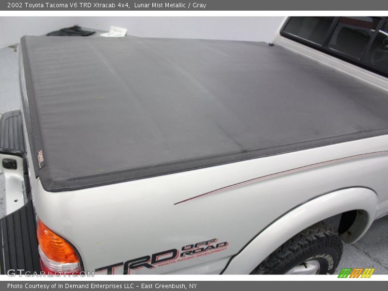 Lunar Mist Metallic / Gray 2002 Toyota Tacoma V6 TRD Xtracab 4x4