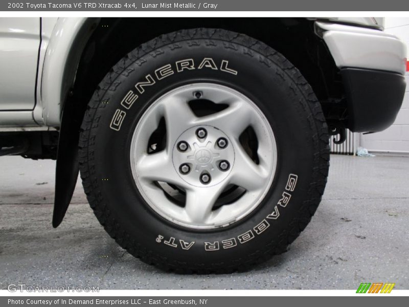 Lunar Mist Metallic / Gray 2002 Toyota Tacoma V6 TRD Xtracab 4x4
