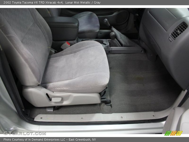Lunar Mist Metallic / Gray 2002 Toyota Tacoma V6 TRD Xtracab 4x4